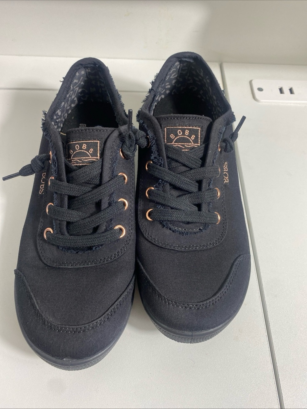 Skechers BOBS B Cute Women's Black Sneakers, Size 6 US, New Without Box